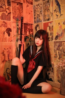 玉落碧水凝黛情